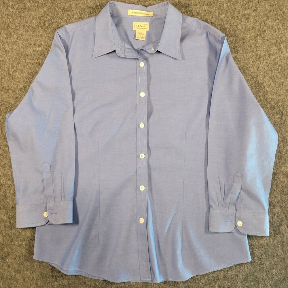LL Bean Light Blue Button Down Shirt Top M Cotton Spring Office Staple